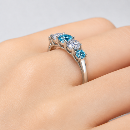 ブルーグラデーション モアサナイトエタニティーリング（3.6ct）ーS925 プラチナコーティングー